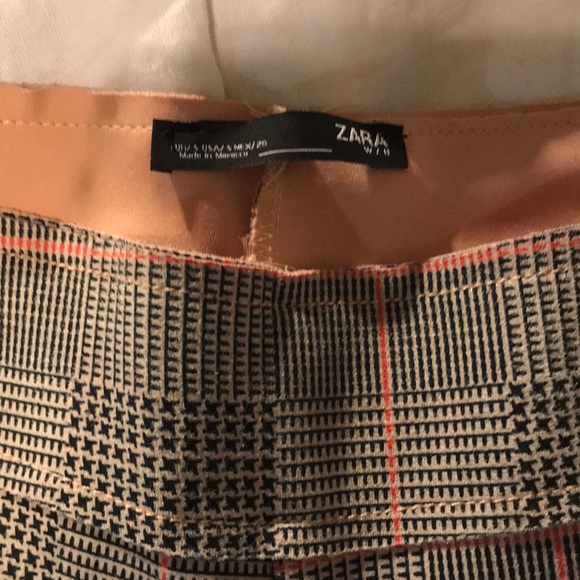 Zara Pants - Picture 3 of 4